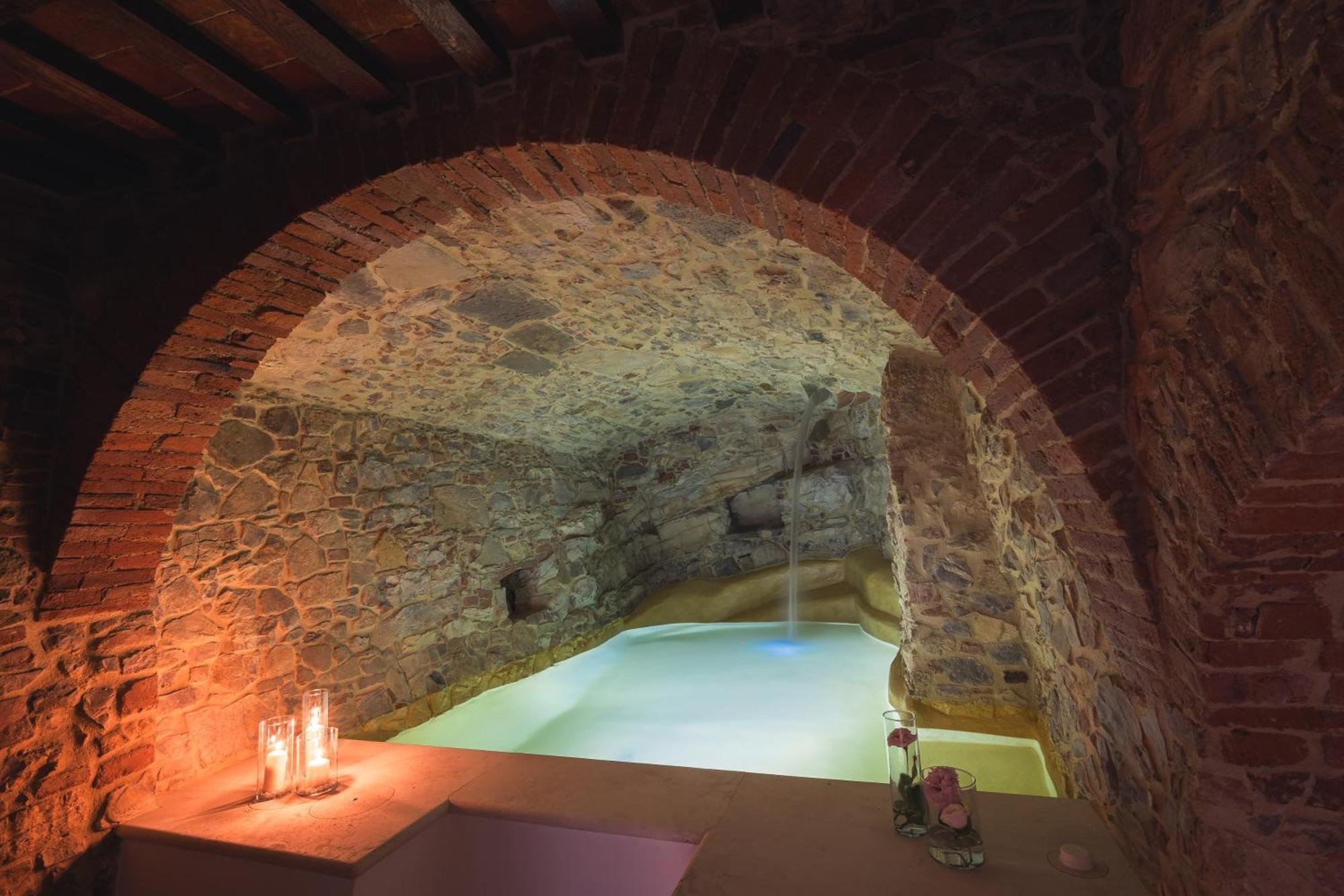 Suite Design & Spa Lucignano Exterior photo